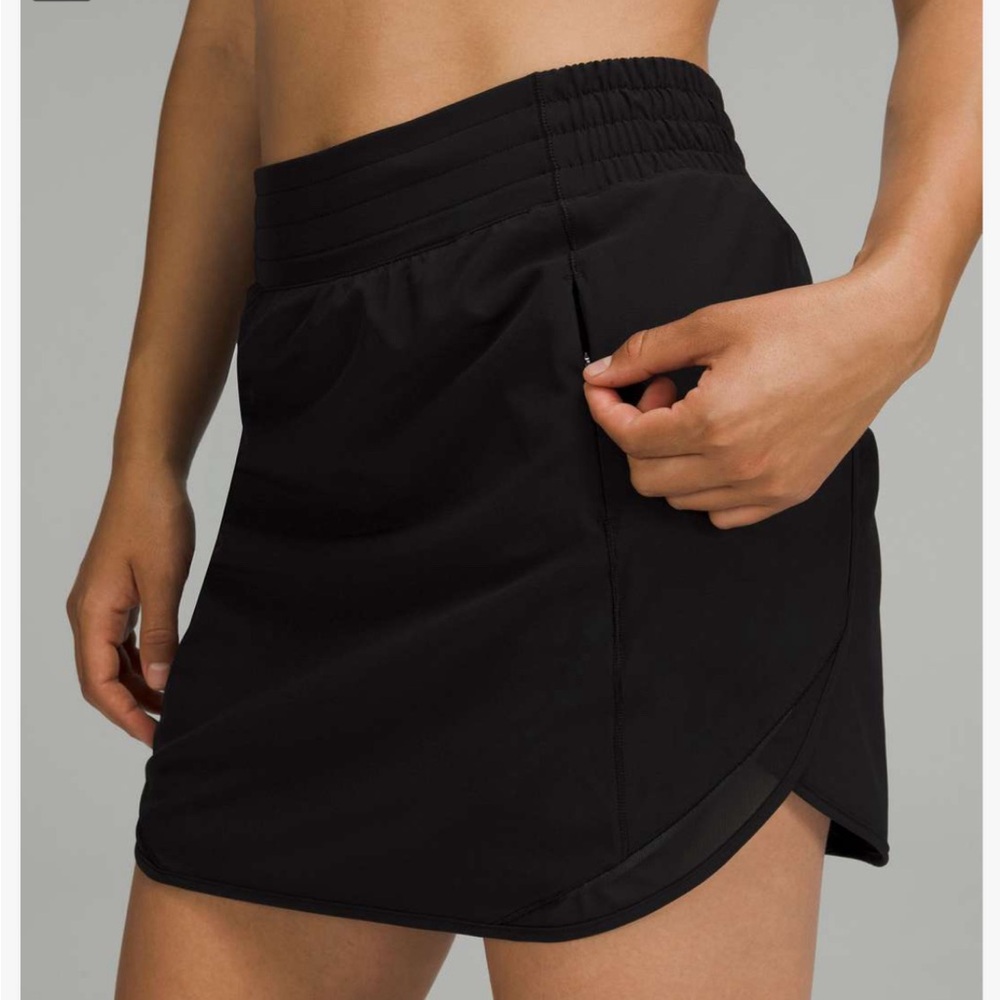 LULULEMON HOTTY HOT SKORT BLACK Long